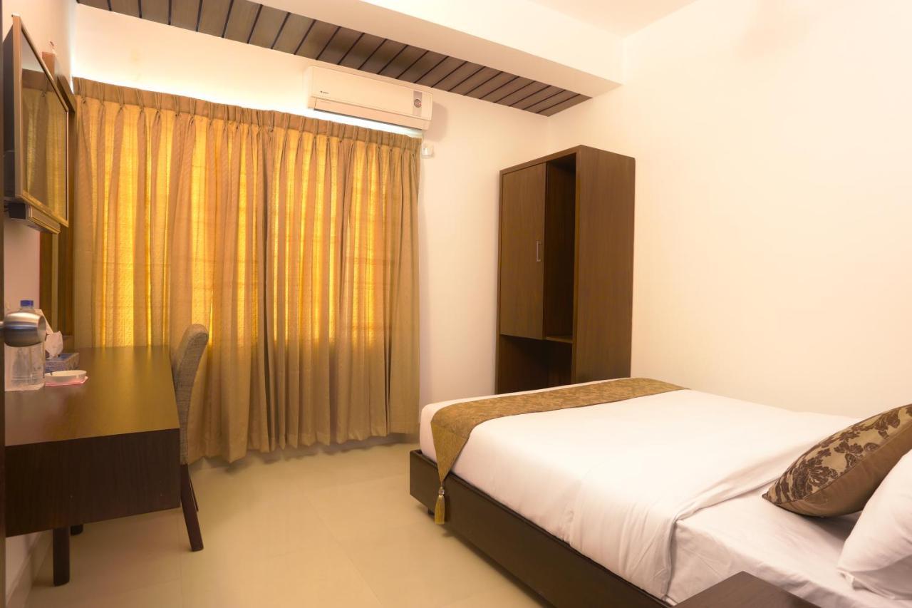Holy Inn Sylhet Eksteriør bilde